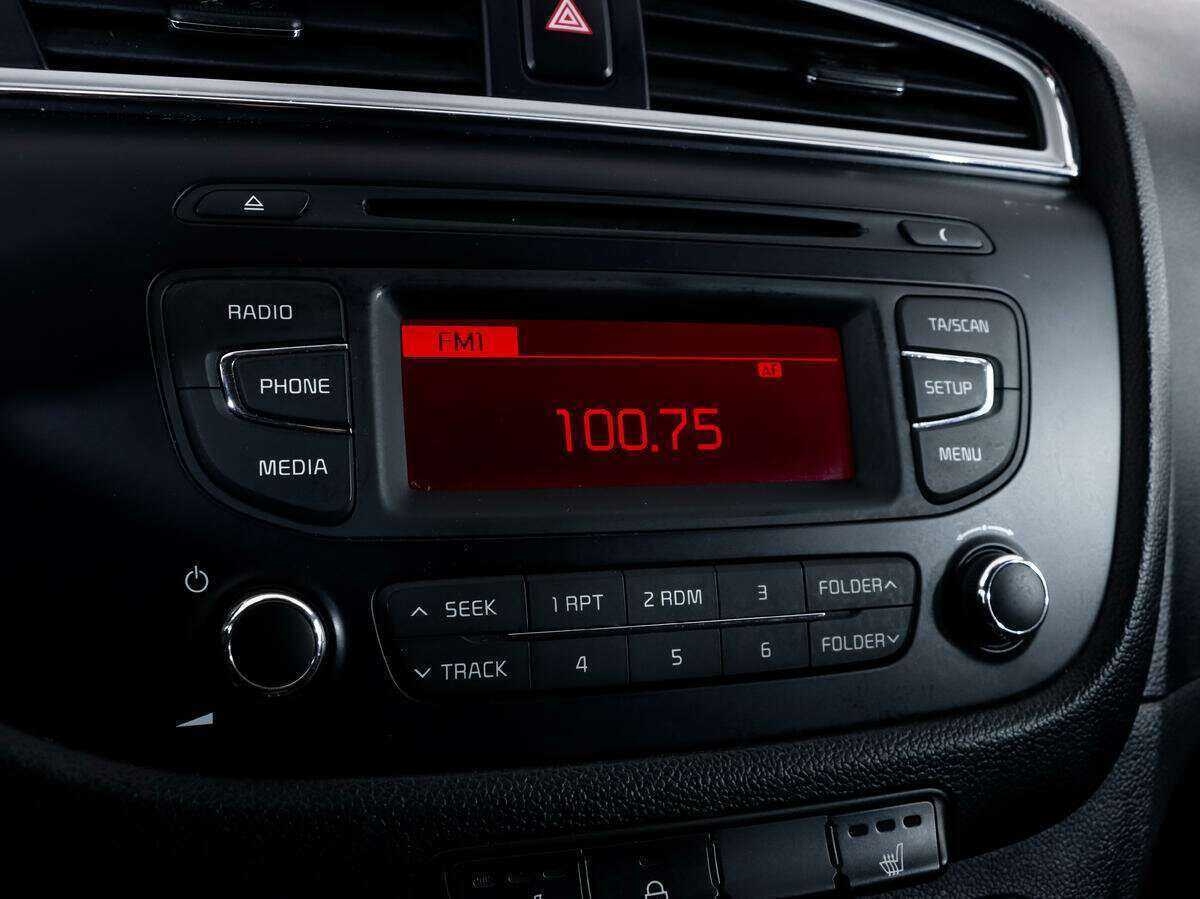 Kia Ceed с пробегом — 2018 год. Фото: #12