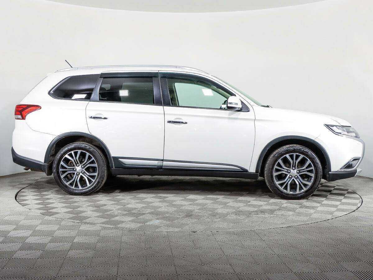 Купить Митсубиши Оутлэндер, 2016, 158 200 км.. Фото: #3