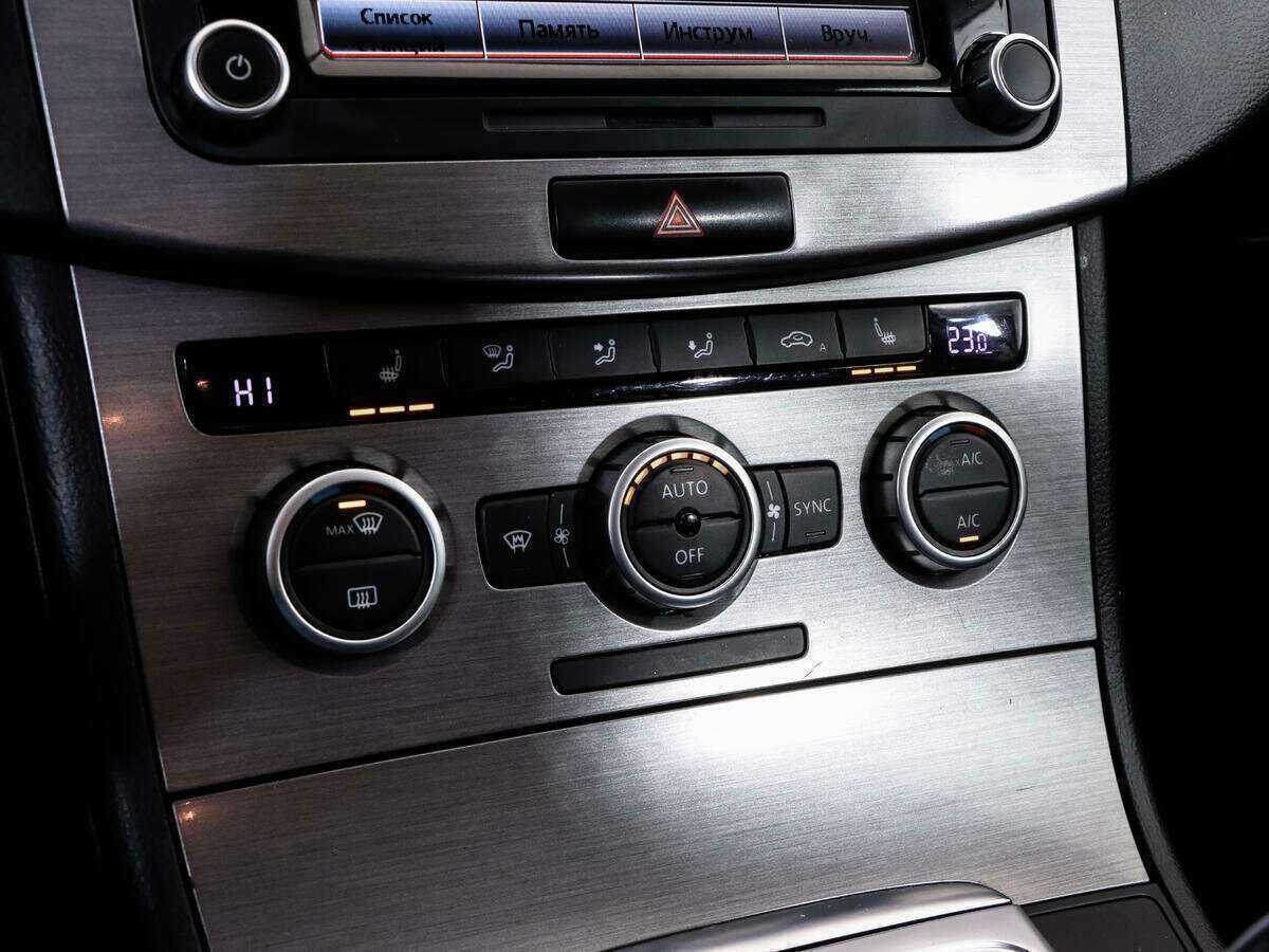 Volkswagen Passat с пробегом — 2014 год. Фото: #13