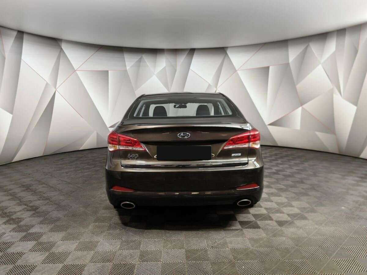 Hyundai i40 с пробегом — 2016 год. Фото: #7