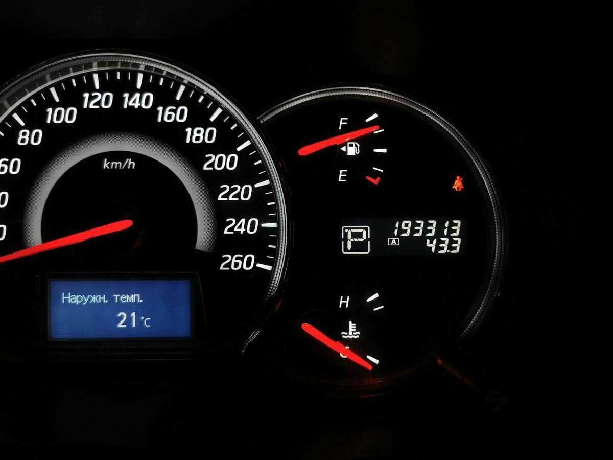 Nissan Teana с пробегом — 2012 год. Фото: #15