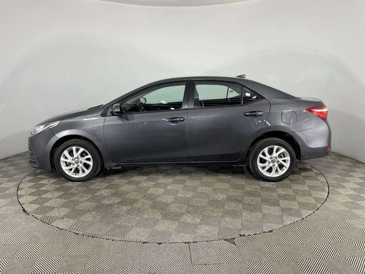 Toyota Corolla с пробегом — 2017 год. Фото: #4