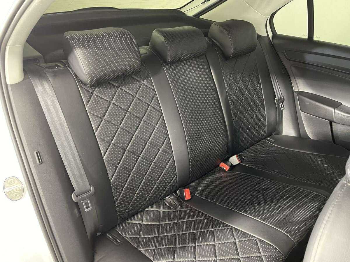 Skoda Rapid с пробегом — 2021 год. Фото: #14