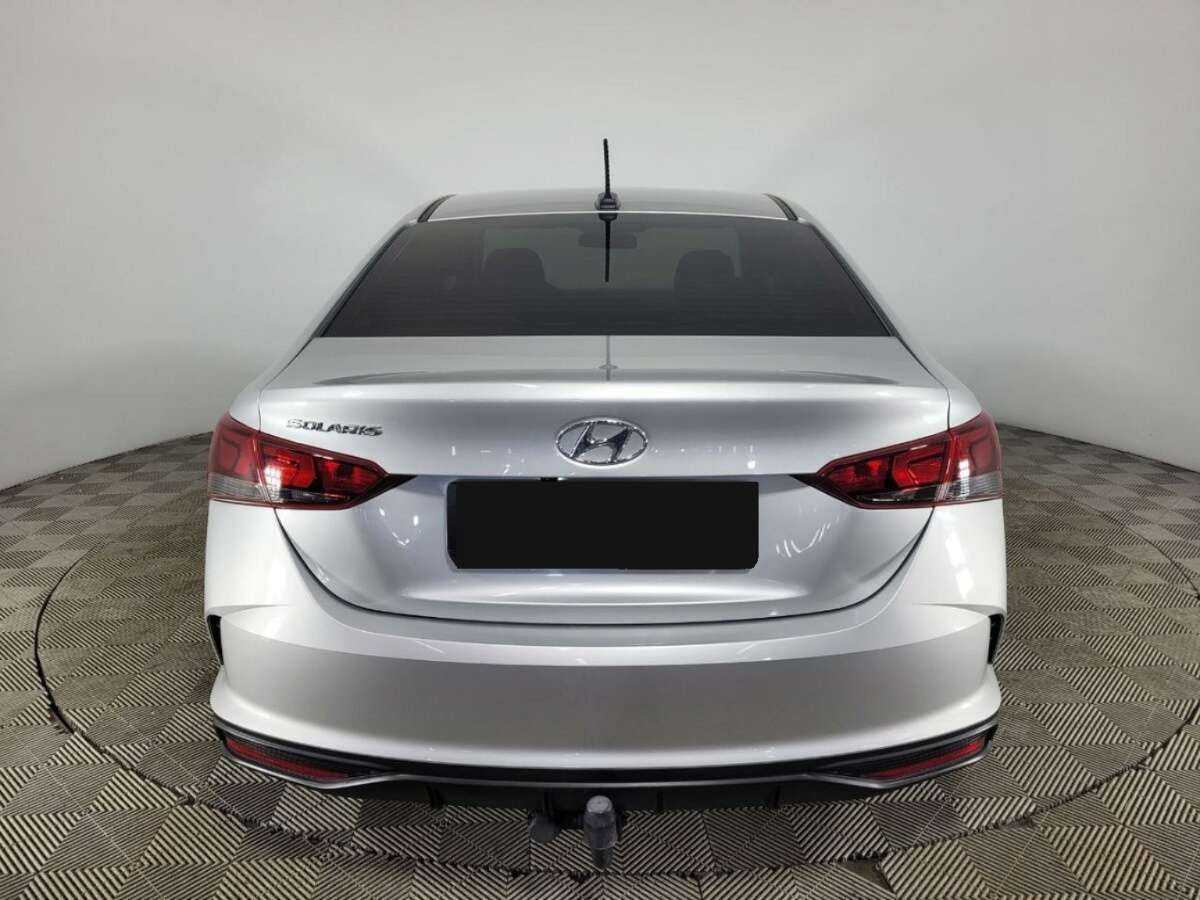 Hyundai Solaris с пробегом — 2021 год. Фото: #2