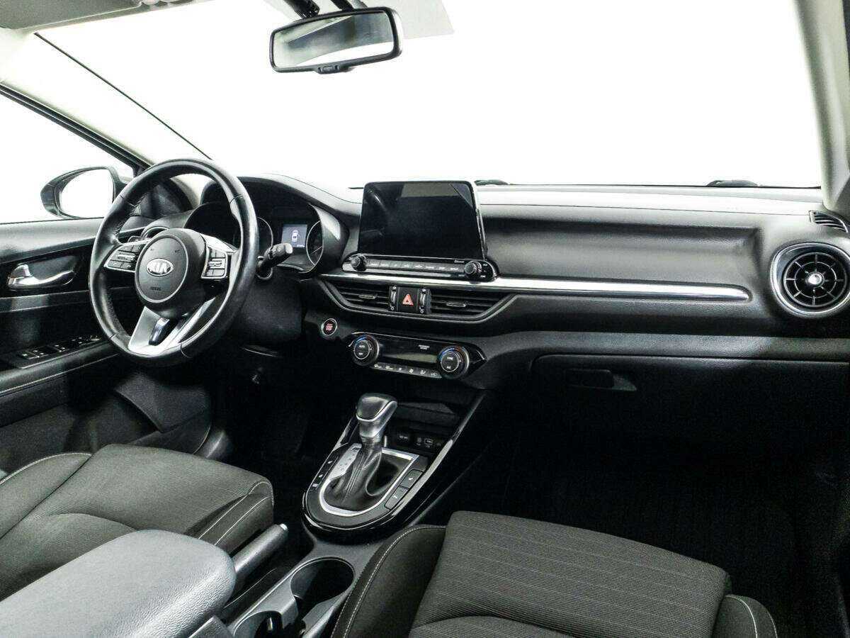 Kia Cerato с пробегом — 2020 год. Фото: #8