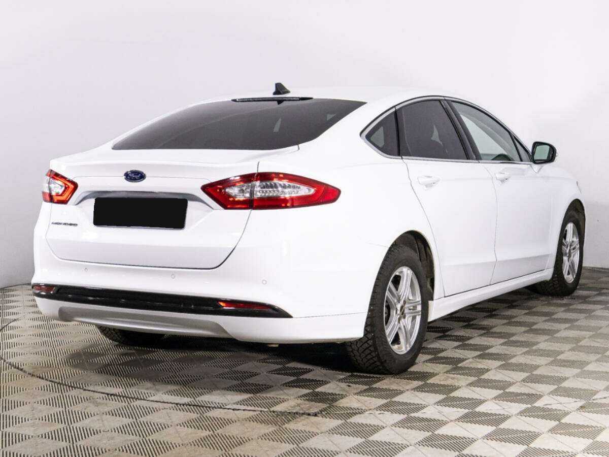 Ford Mondeo с пробегом — 2017 год. Фото: #3