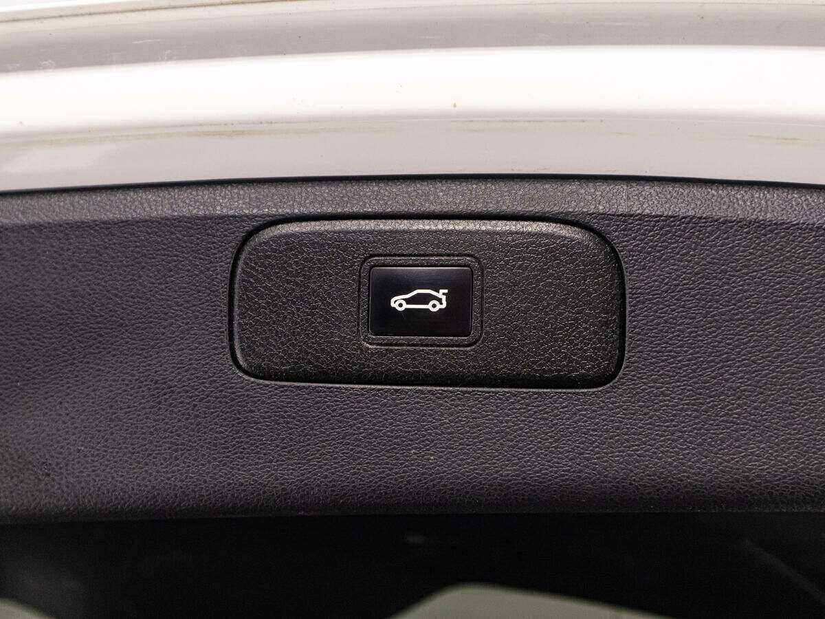 Купить Джили Кулрэй, 2021, 59 842 км.. Фото: #14