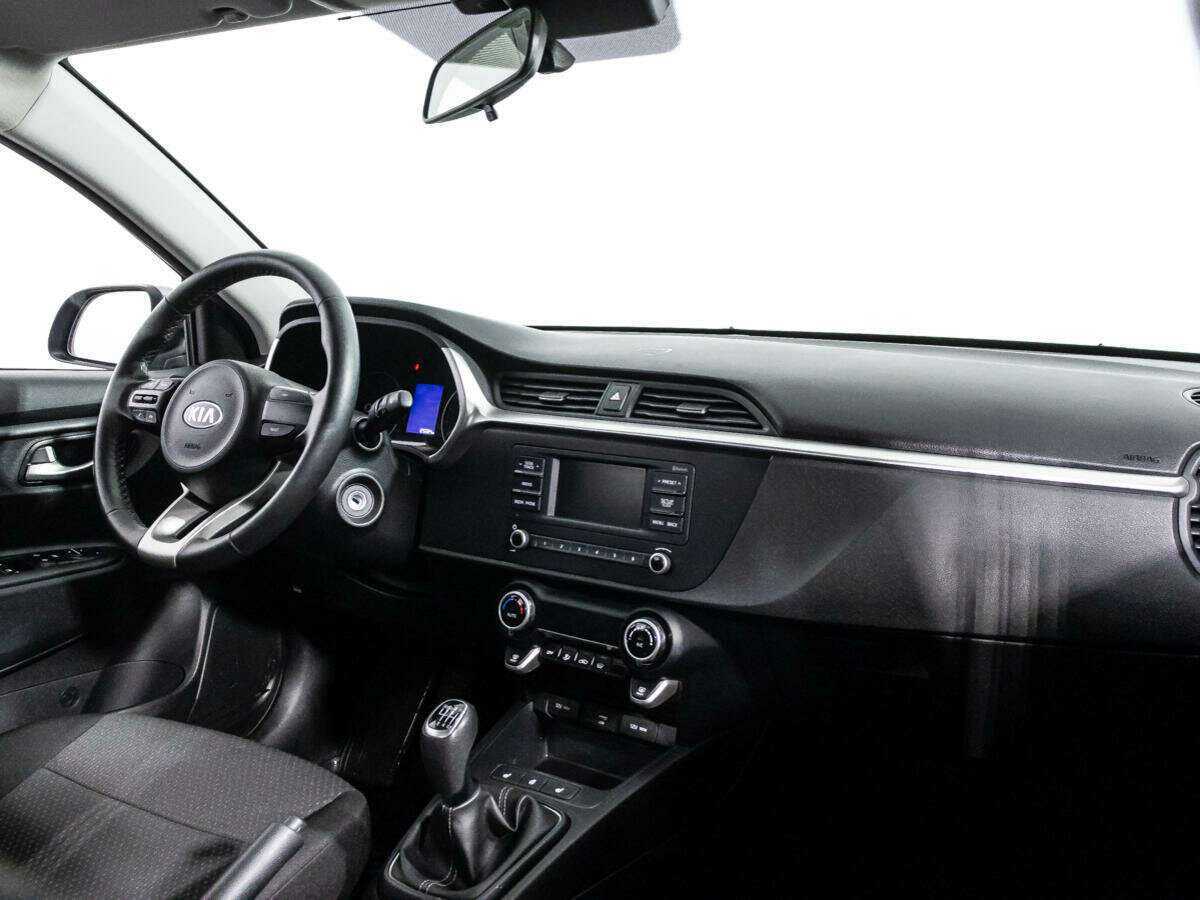 Kia Rio с пробегом — 2021 год. Фото: #8