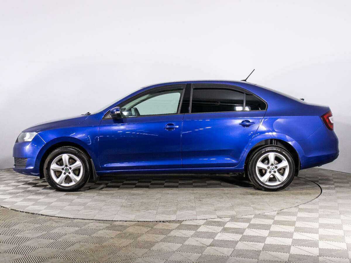 Skoda Rapid с пробегом — 2017 год. Фото: #6