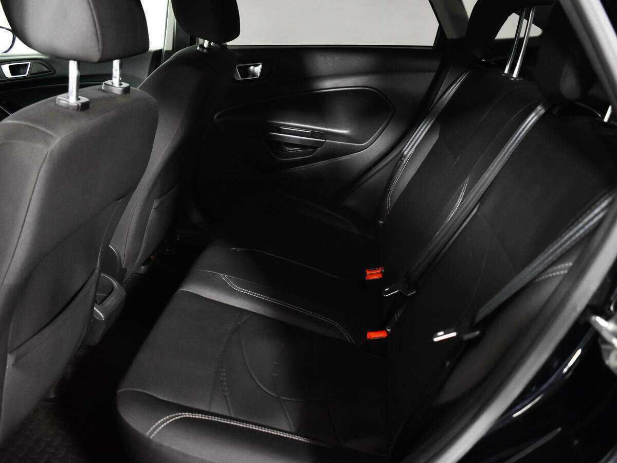 Ford Fiesta с пробегом — 2016 год. Фото: #7