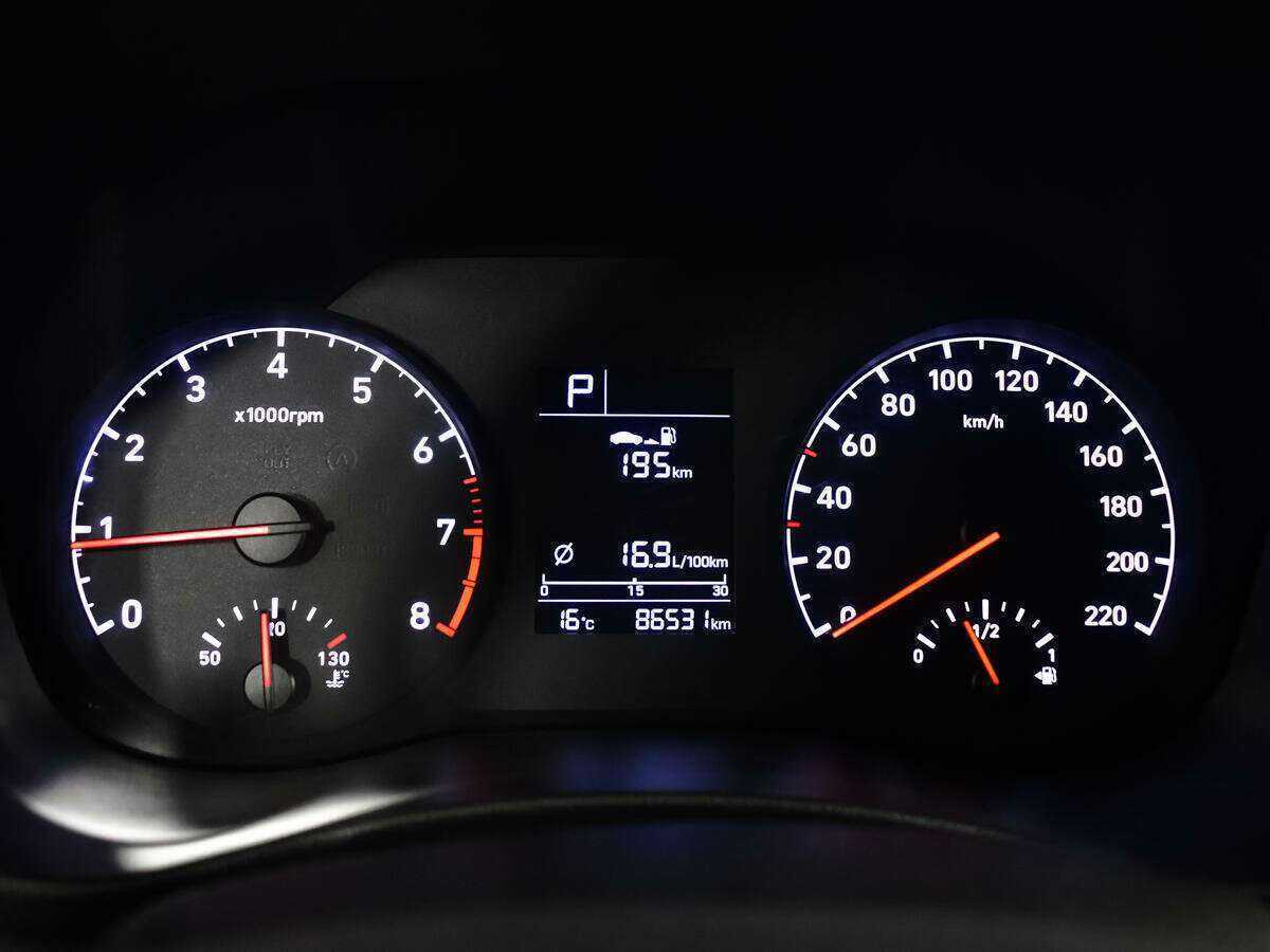 Hyundai Solaris с пробегом — 2017 год. Фото: #10