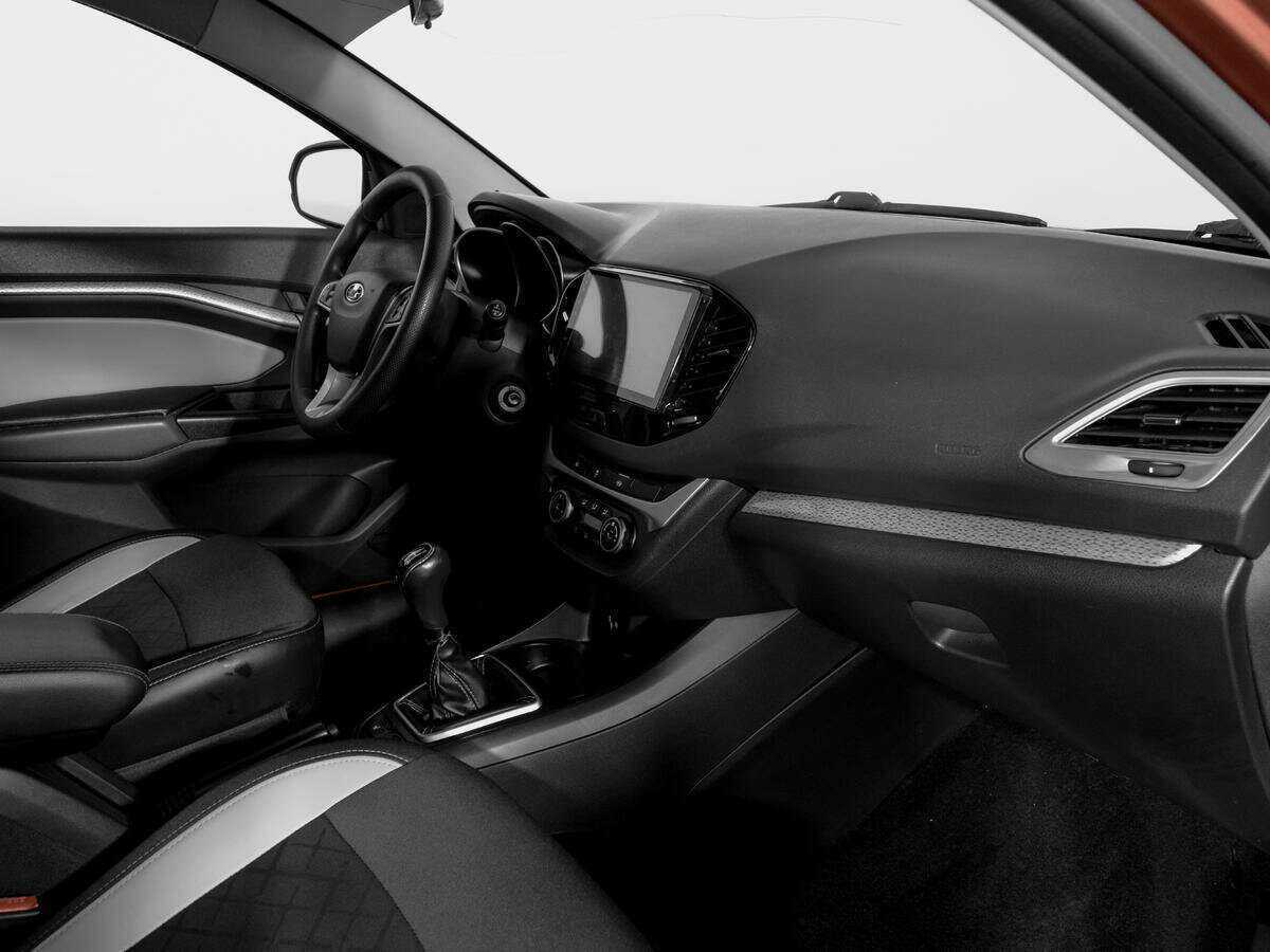 Lada (ВАЗ) Vesta с пробегом — 2018 год. Фото: #8