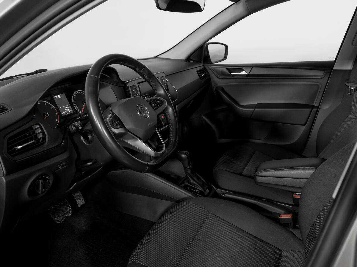 Volkswagen Polo с пробегом — 2021 год. Фото: #15