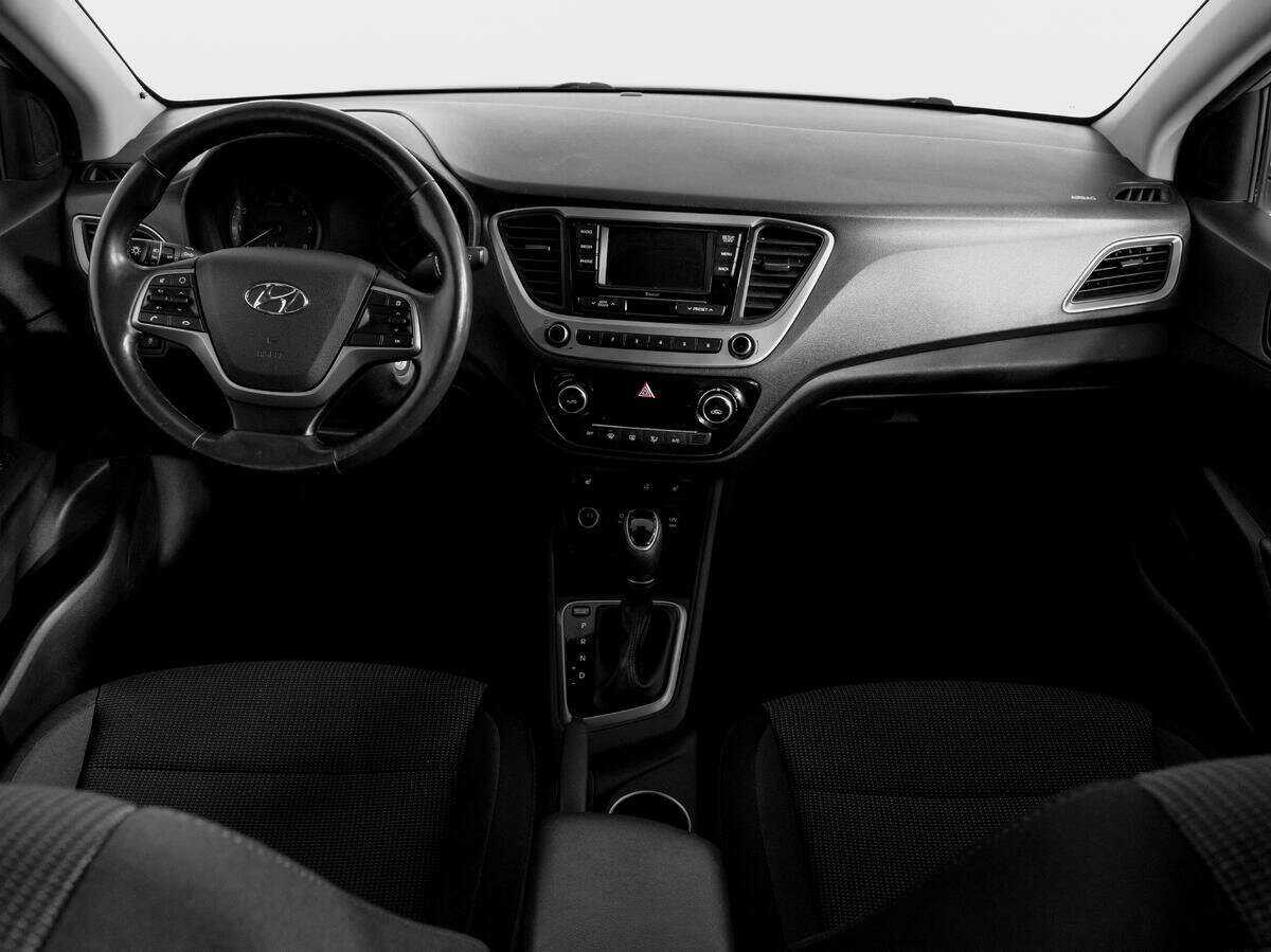 Hyundai Solaris с пробегом — 2018 год. Фото: #11