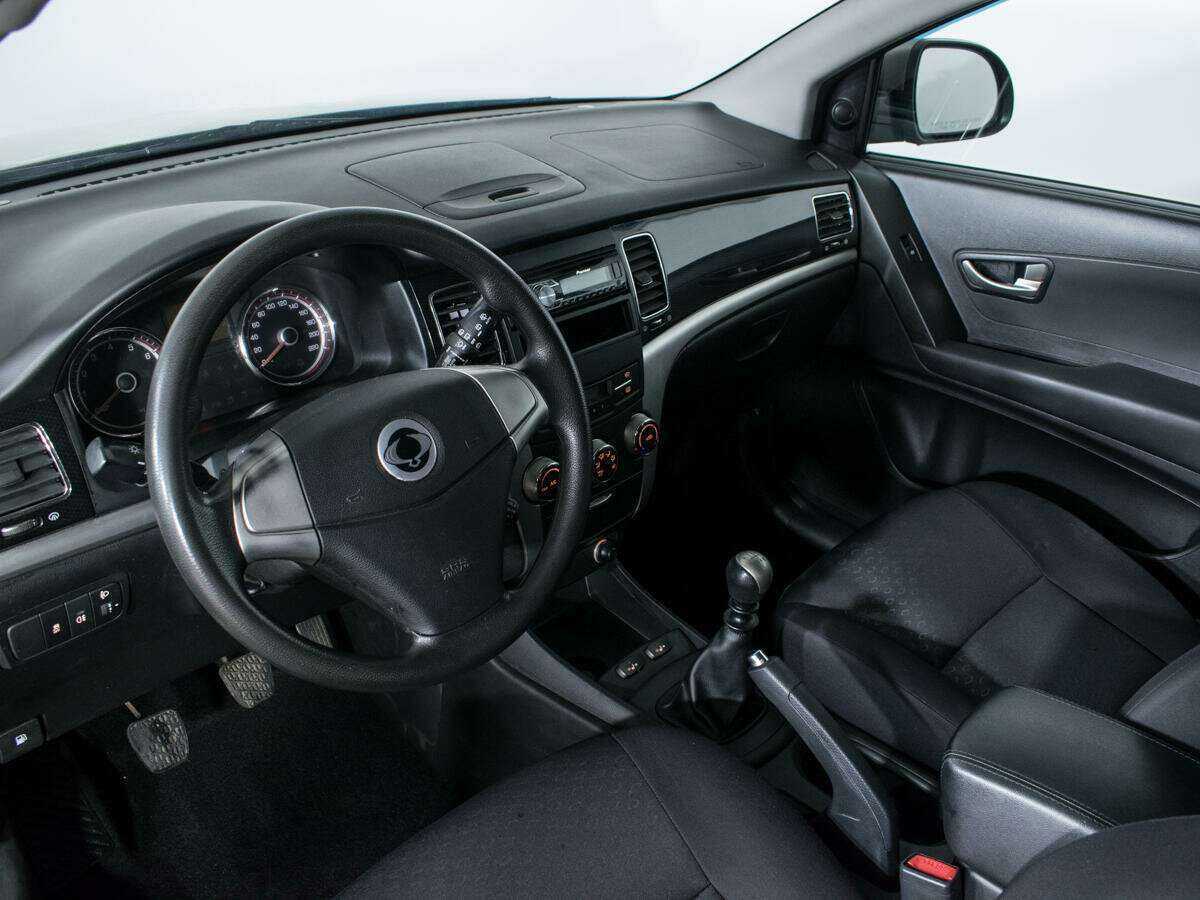 SsangYong Actyon с пробегом — 2012 год. Фото: #12