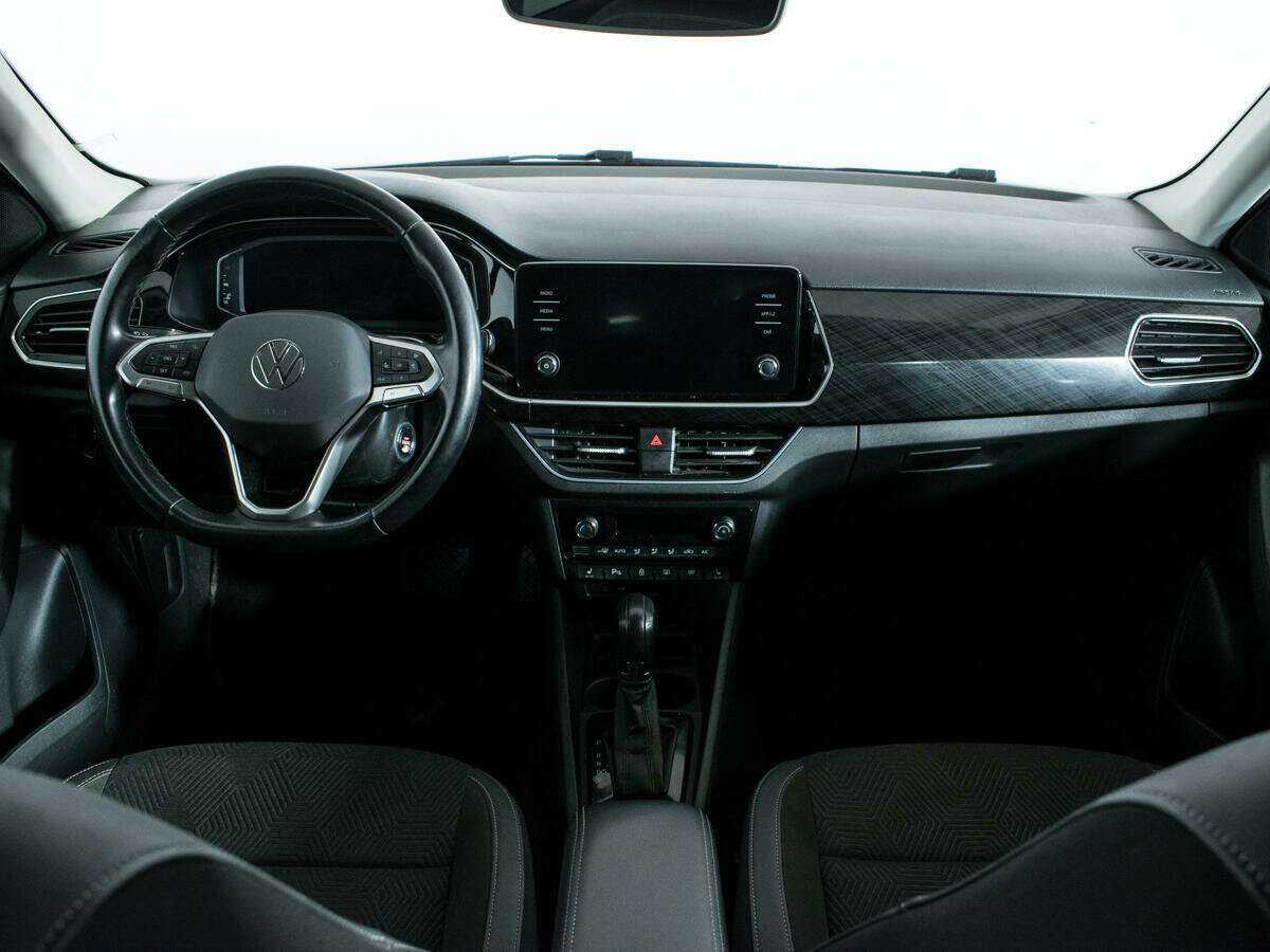 Volkswagen Polo с пробегом — 2020 год. Фото: #11