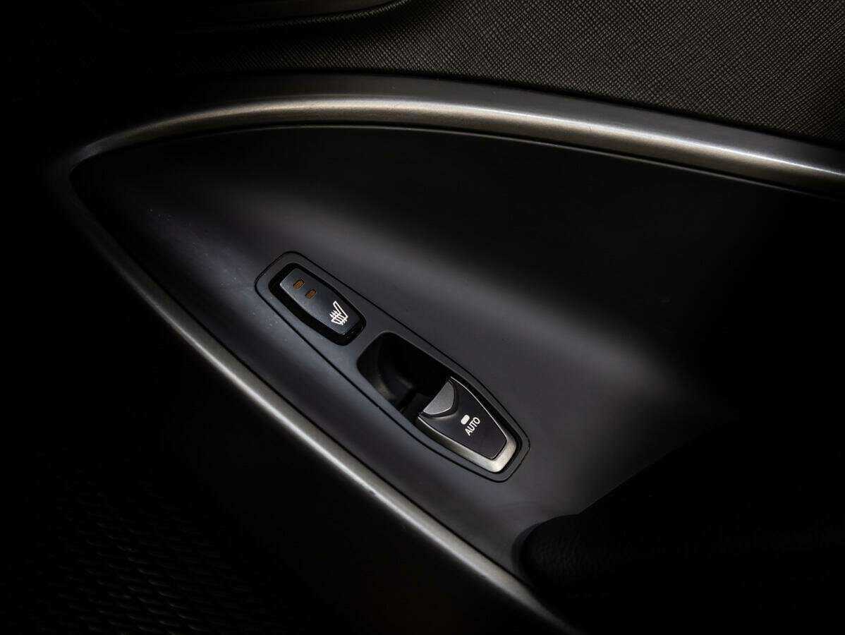 Hyundai Santa Fe с пробегом — 2013 год. Фото: #15