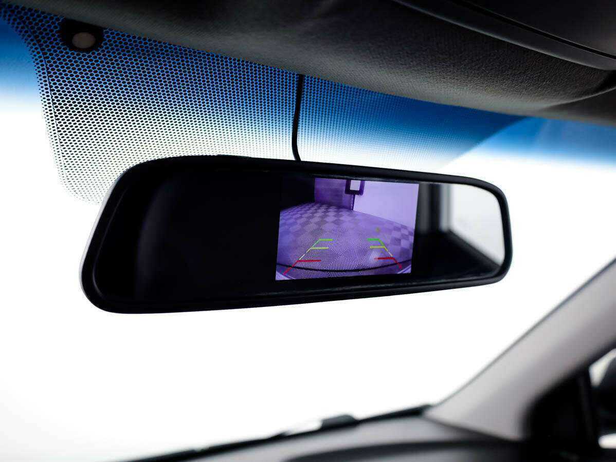 Hyundai Solaris с пробегом — 2015 год. Фото: #16