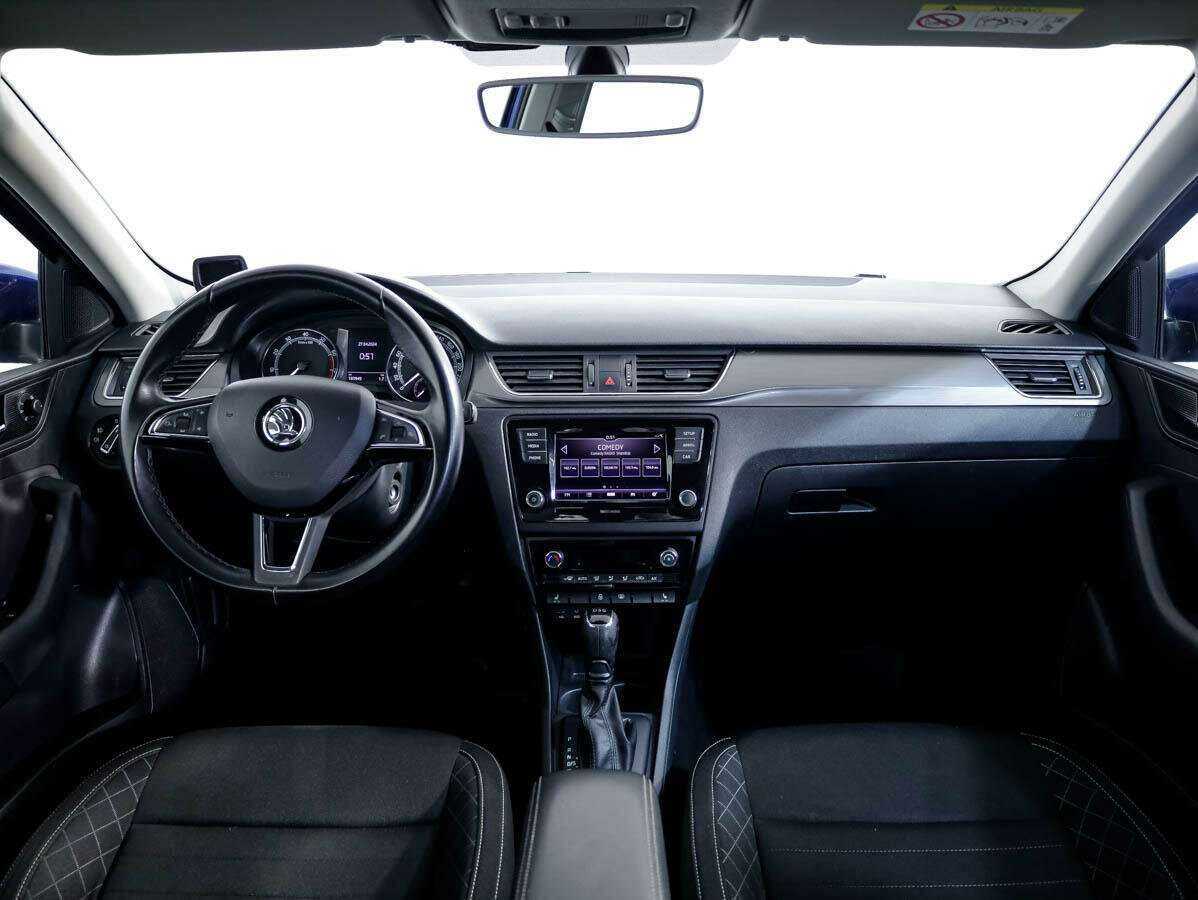 Skoda Rapid с пробегом — 2017 год. Фото: #8