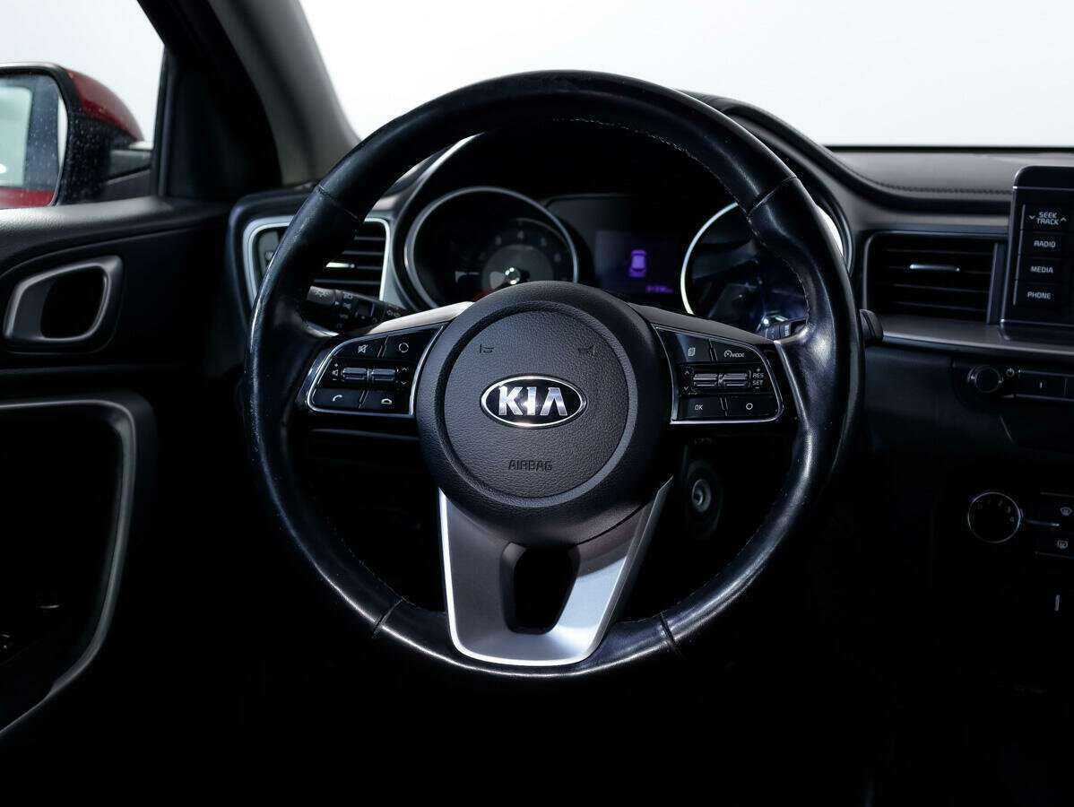 Kia Ceed с пробегом — 2019 год. Фото: #10
