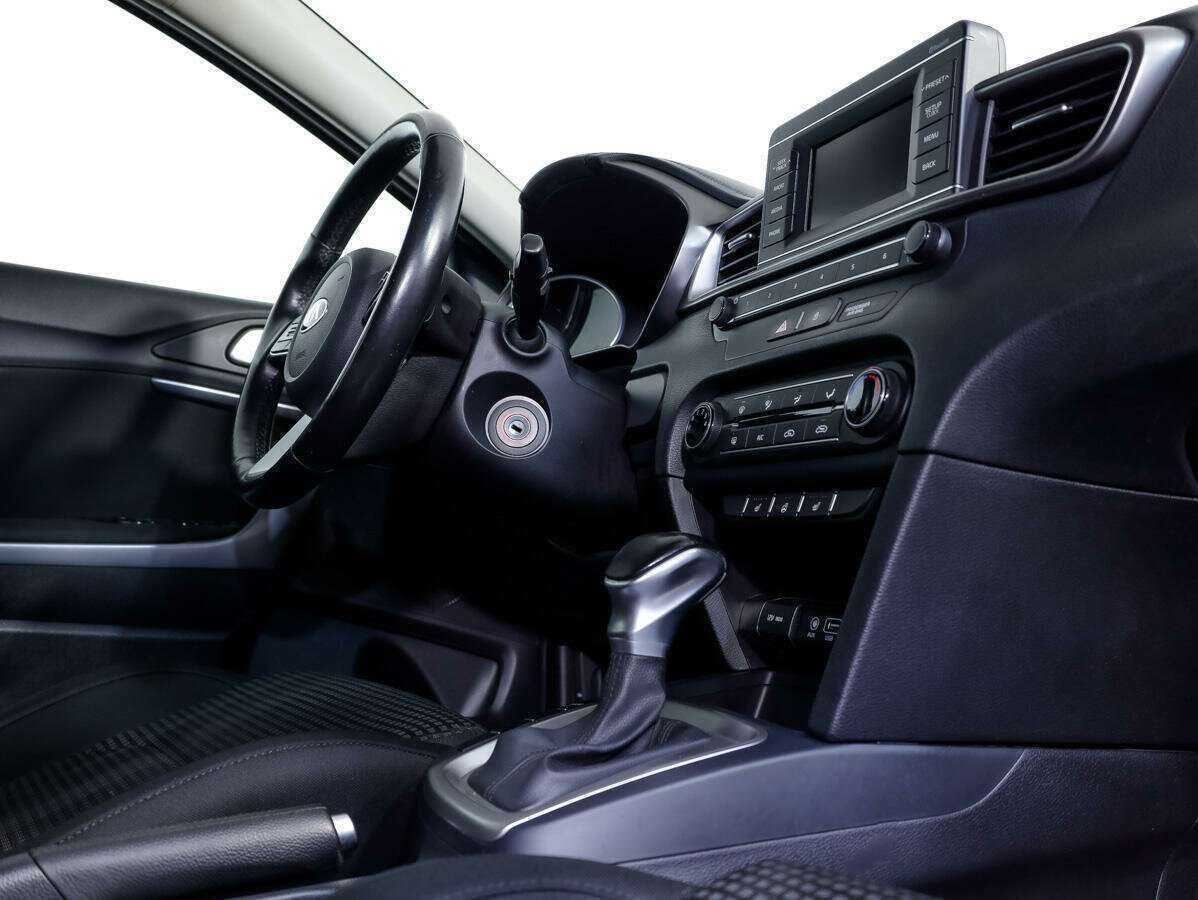Kia Ceed с пробегом — 2019 год. Фото: #17