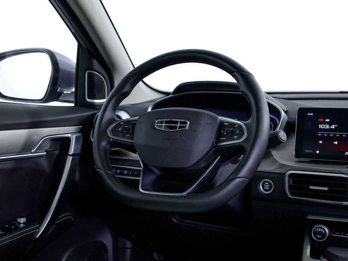 Geely Coolray с пробегом — 2022 год. Фото: #13