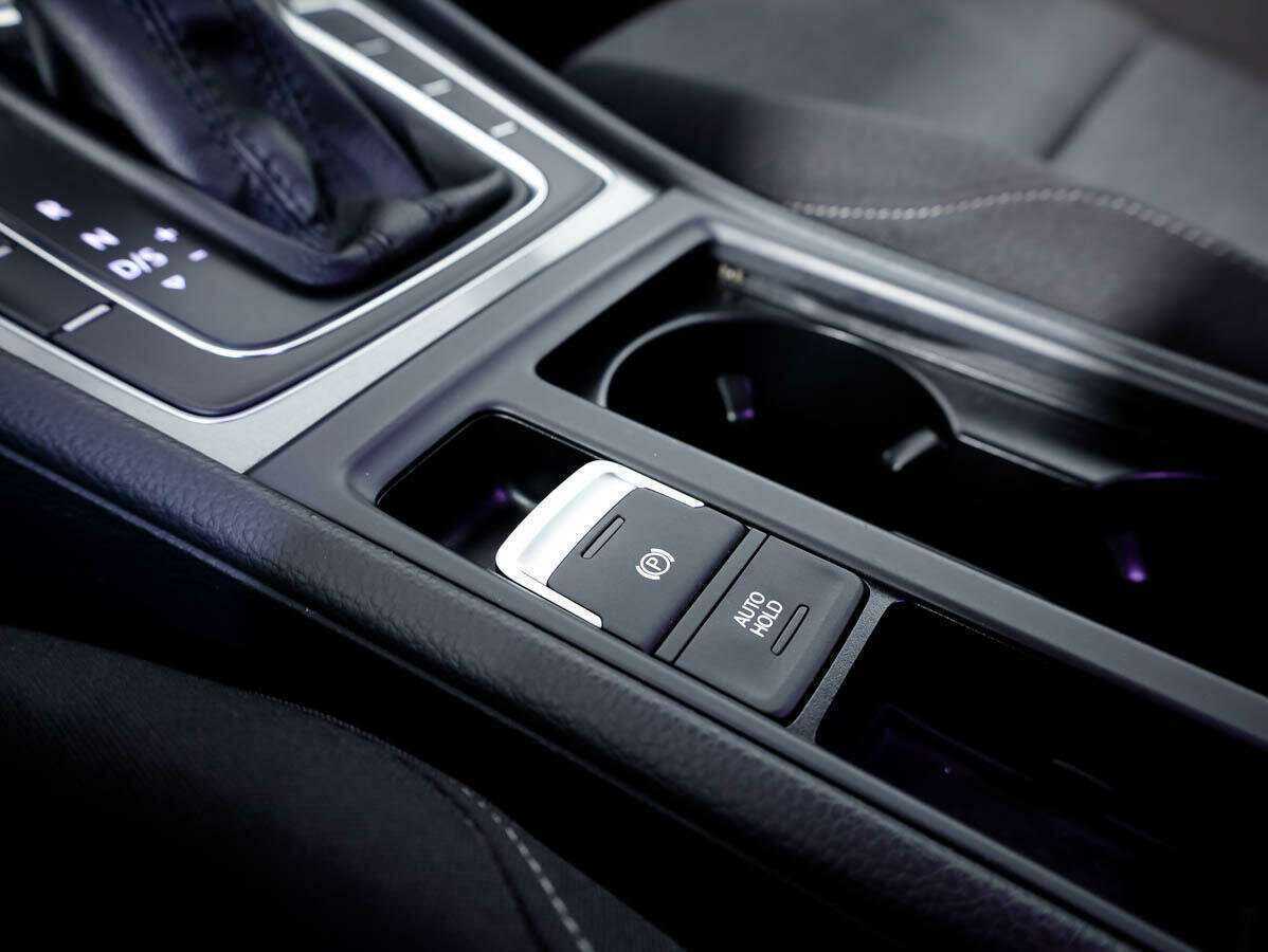 Volkswagen Golf с пробегом — 2013 год. Фото: #15