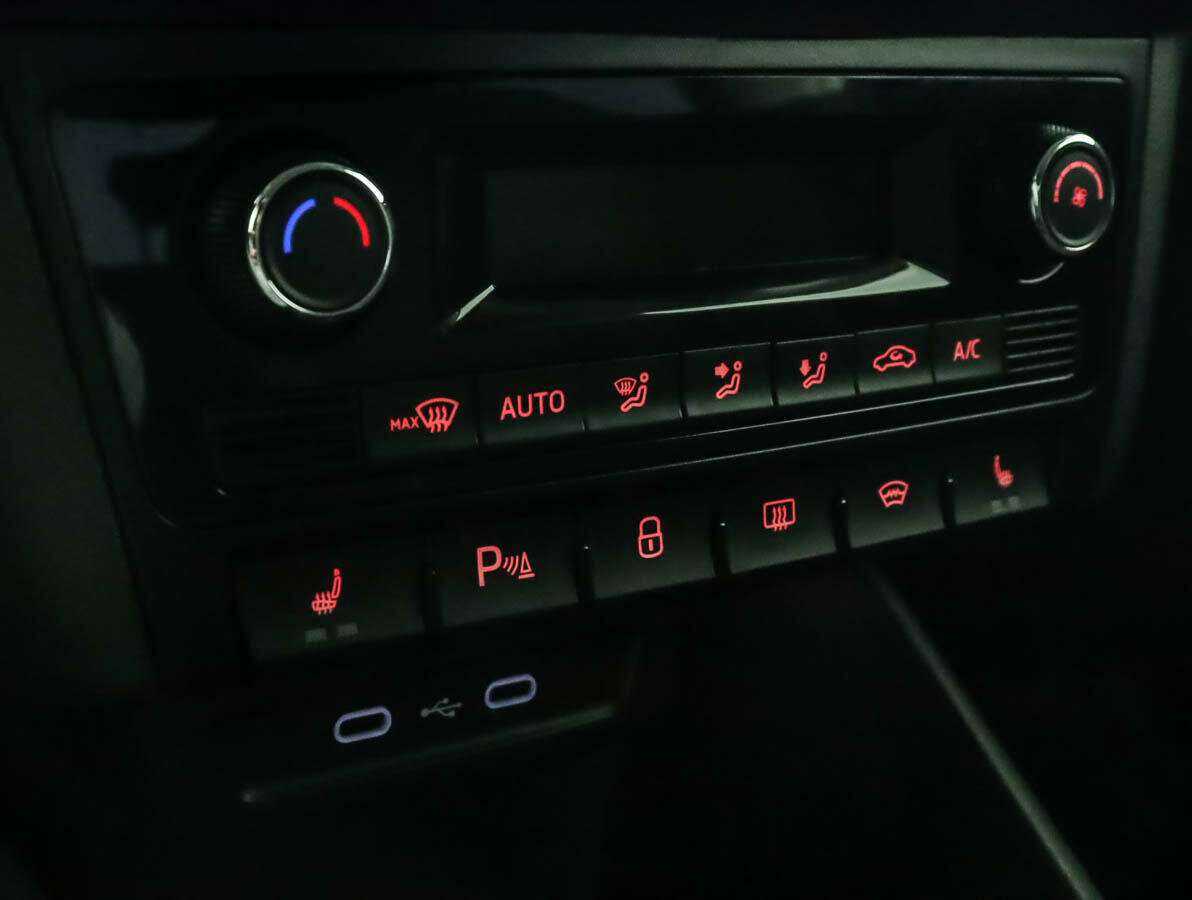 Volkswagen Polo с пробегом — 2021 год. Фото: #14