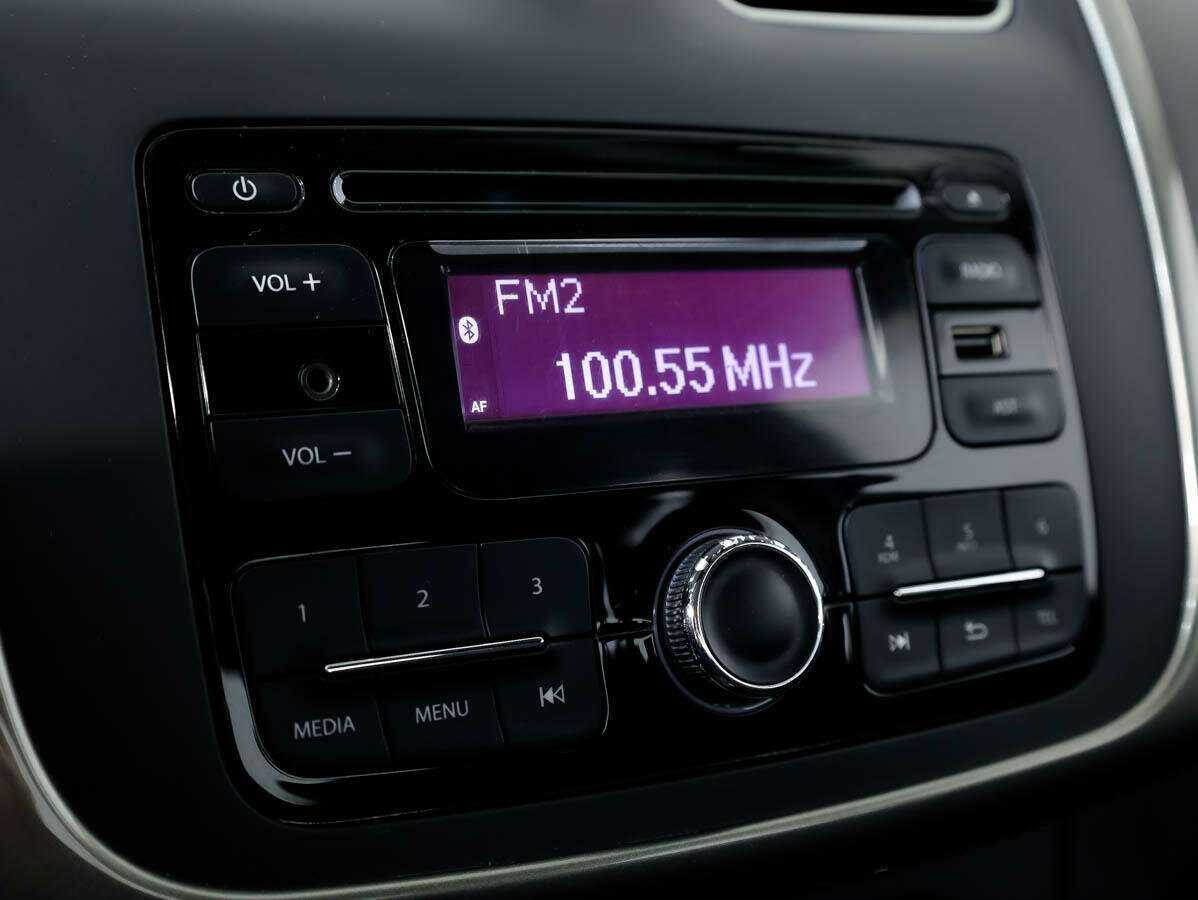 Renault Logan с пробегом — 2014 год. Фото: #12