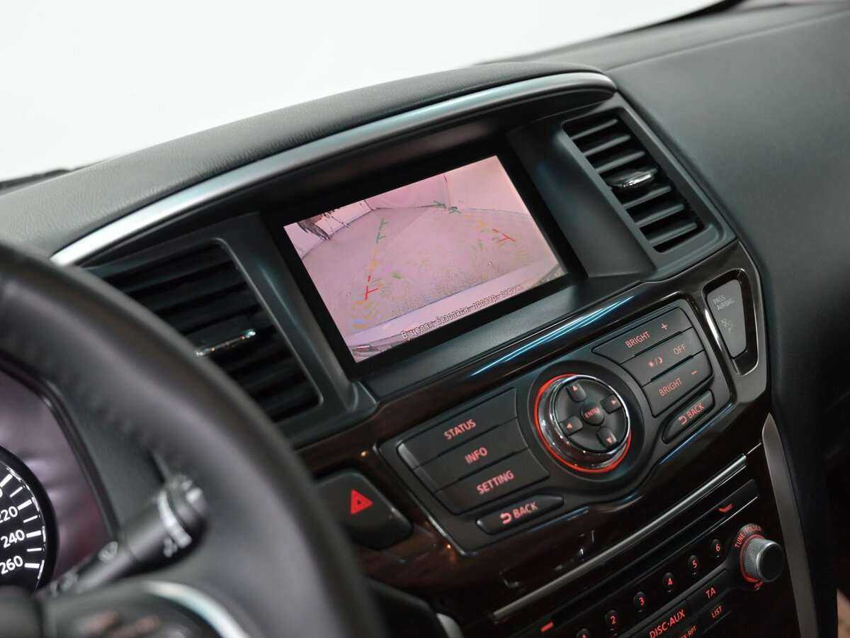Nissan Pathfinder с пробегом — 2014 год. Фото: #12