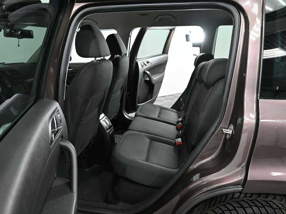 Skoda Yeti с пробегом — 2013 год. Фото: #10