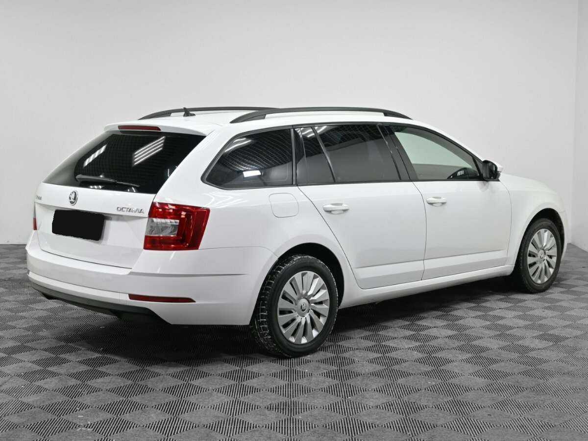 Skoda Octavia с пробегом — 2017 год. Фото: #1