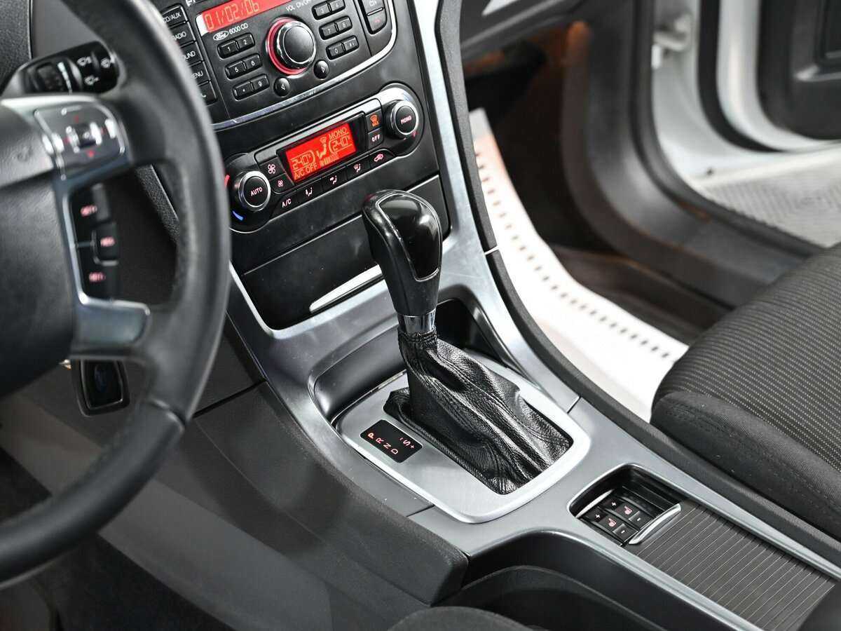 Ford Mondeo с пробегом — 2013 год. Фото: #12