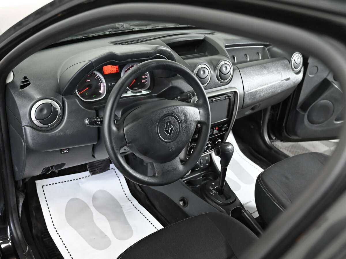 Renault Duster с пробегом — 2014 год. Фото: #6