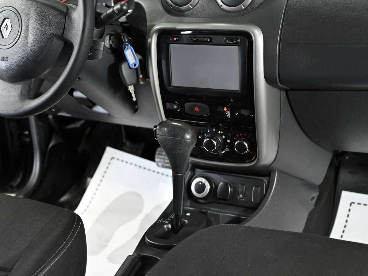 Renault Duster с пробегом — 2014 год. Фото: #10