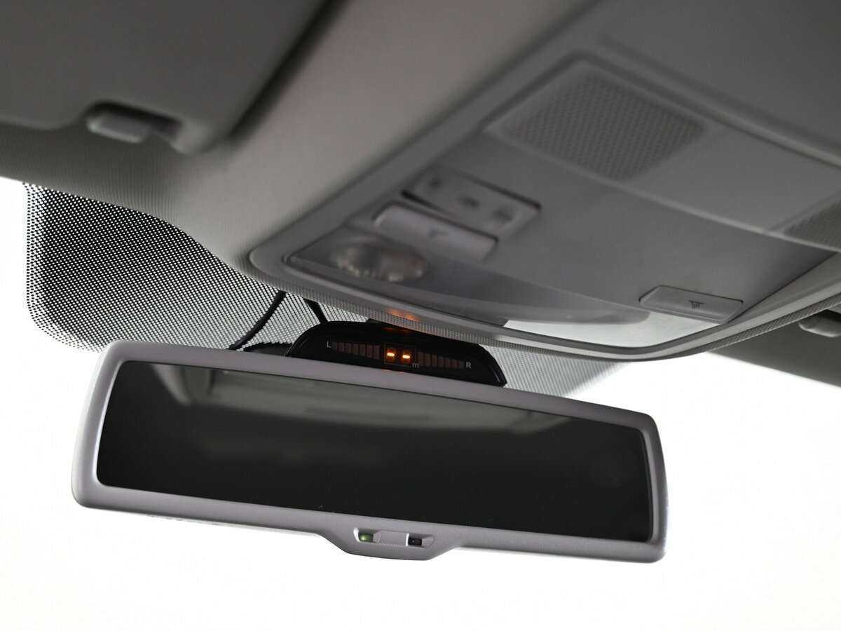 Volkswagen Jetta с пробегом — 2013 год. Фото: #10