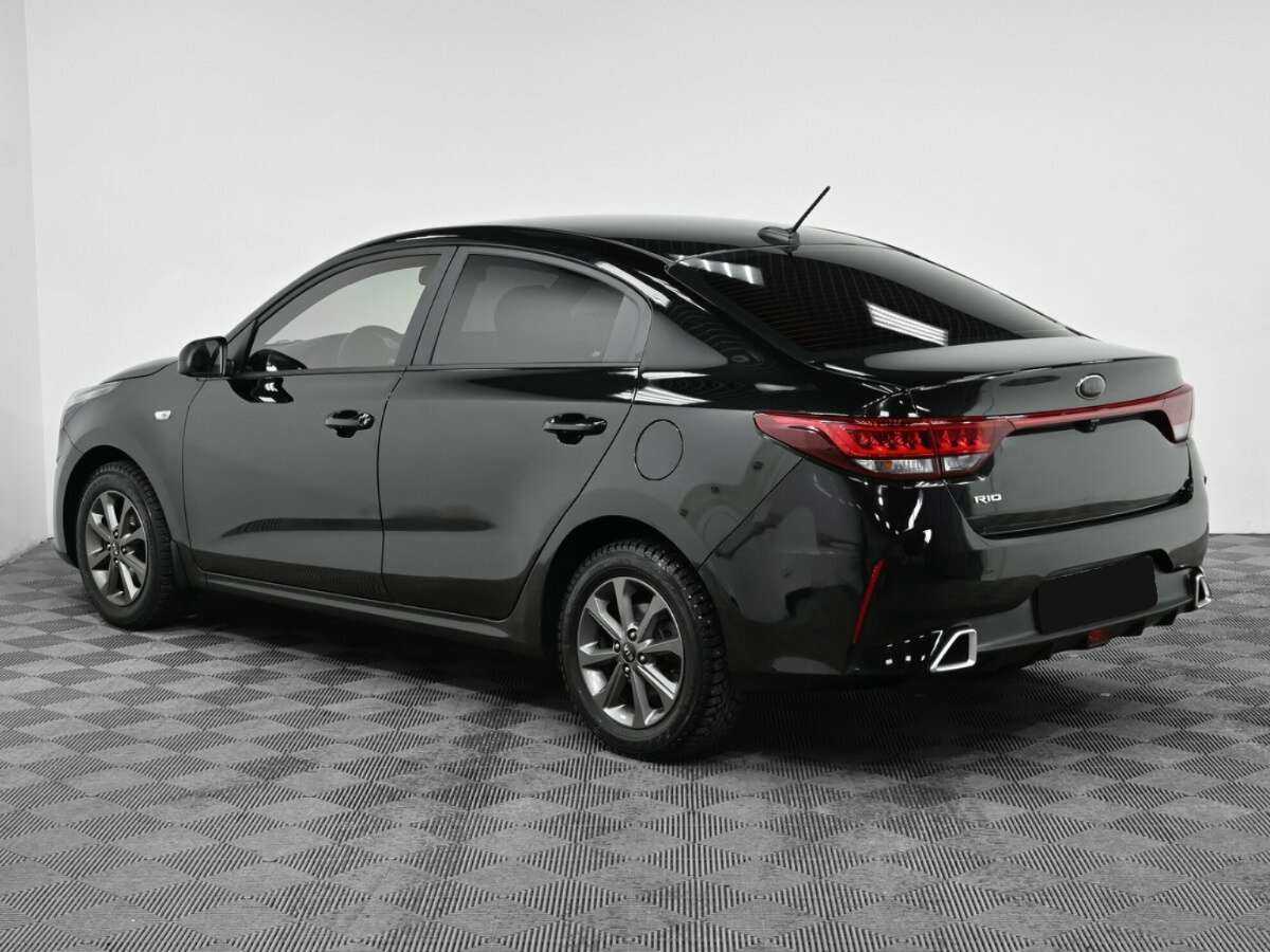 Kia Rio с пробегом — 2021 год. Фото: #3