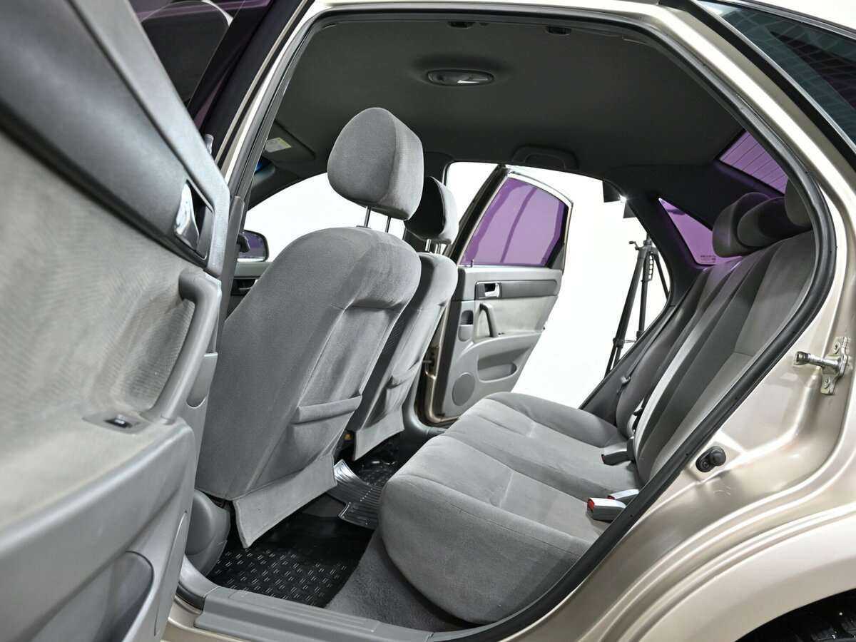 Daewoo Gentra с пробегом — 2014 год. Фото: #10