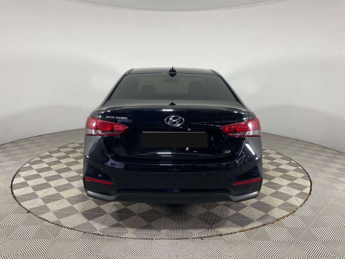 Hyundai Solaris с пробегом — 2018 год. Фото: #4