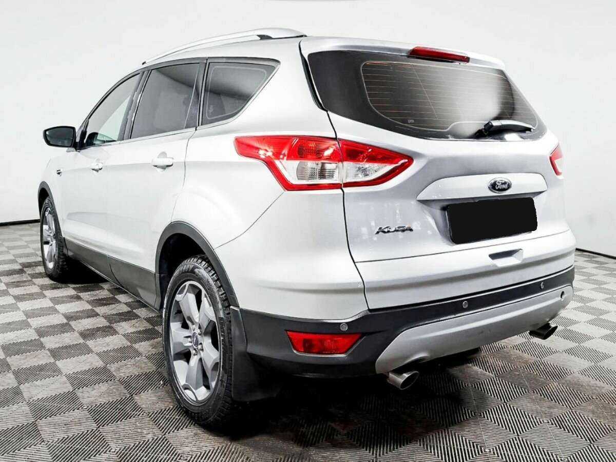 Ford Kuga с пробегом — 2014 год. Фото: #5