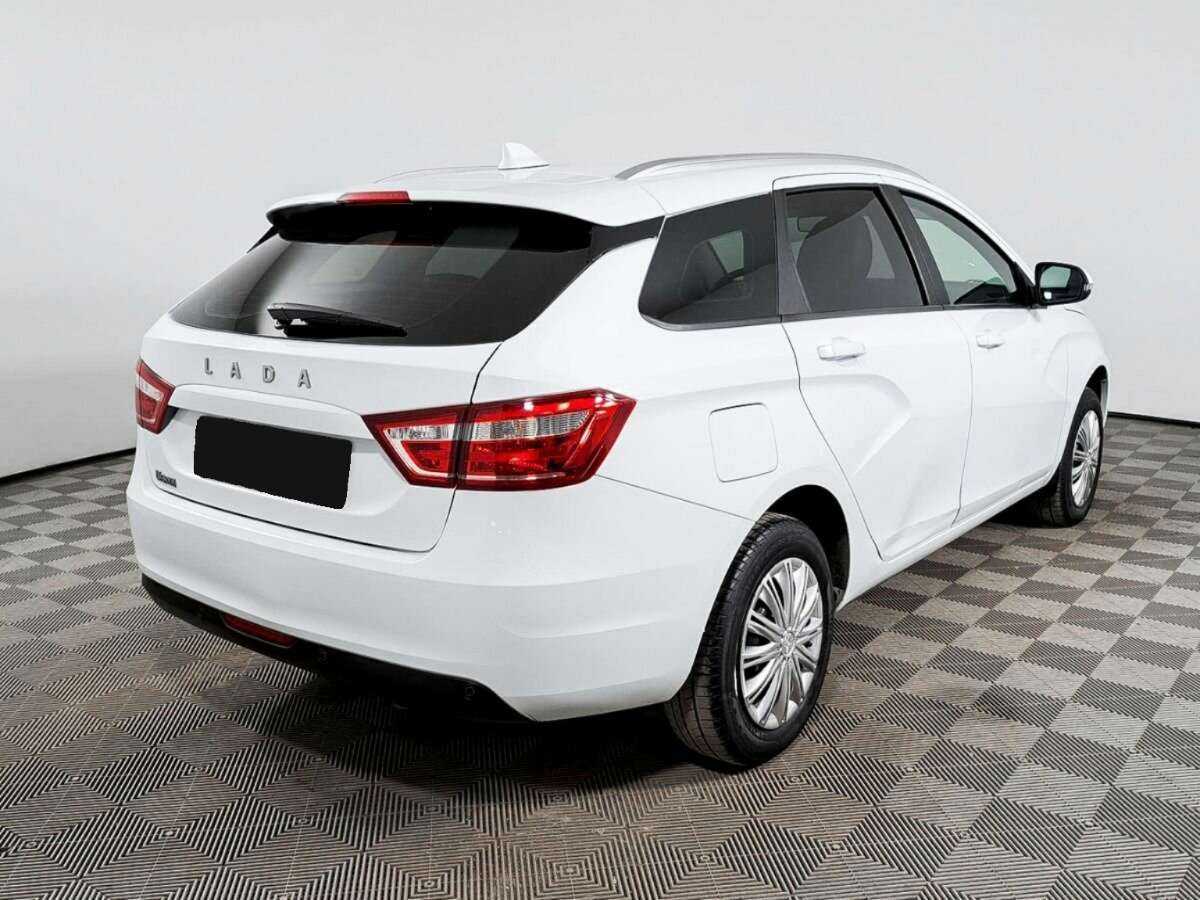 Lada (ВАЗ) Vesta с пробегом — 2018 год. Фото: #4
