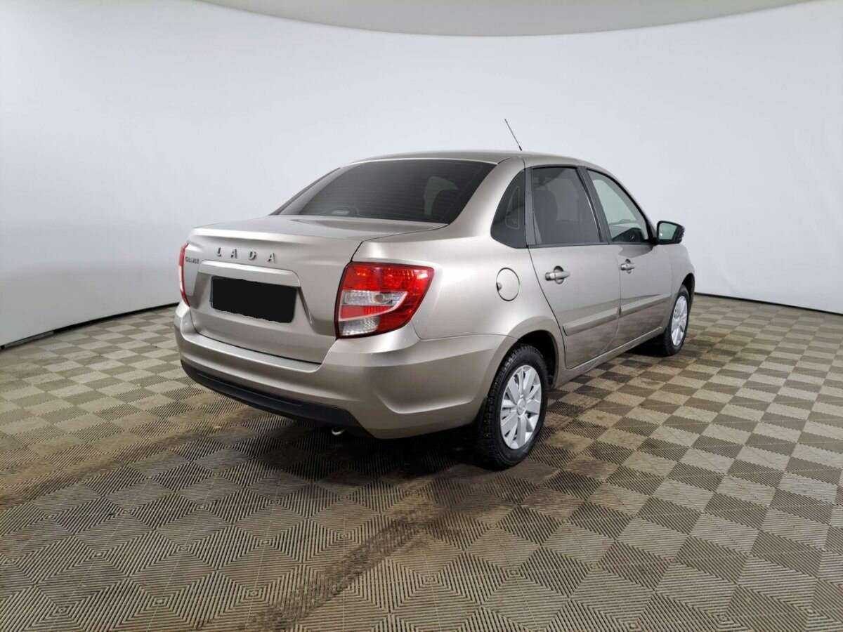 Lada (ВАЗ) Granta с пробегом — 2020 год. Фото: #4