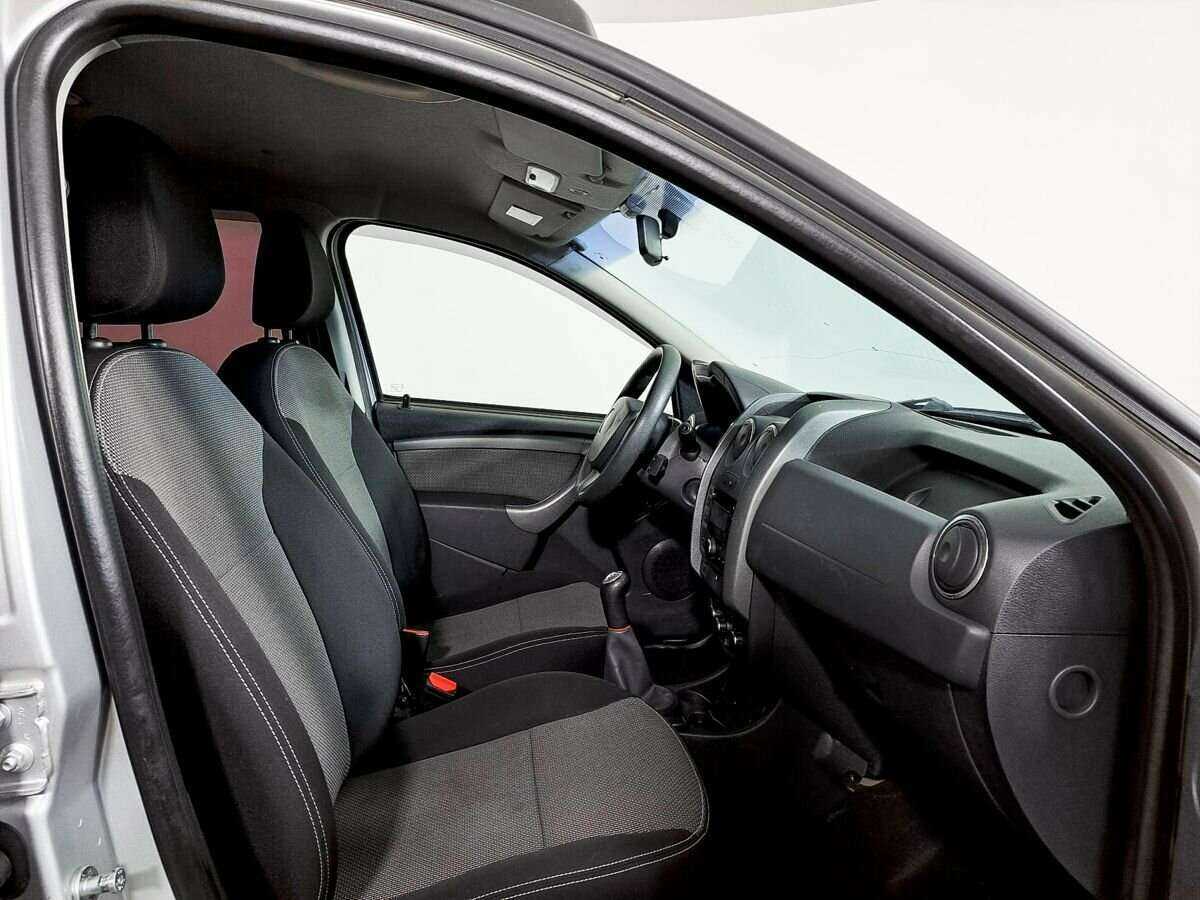 Renault Duster с пробегом — 2015 год. Фото: #6