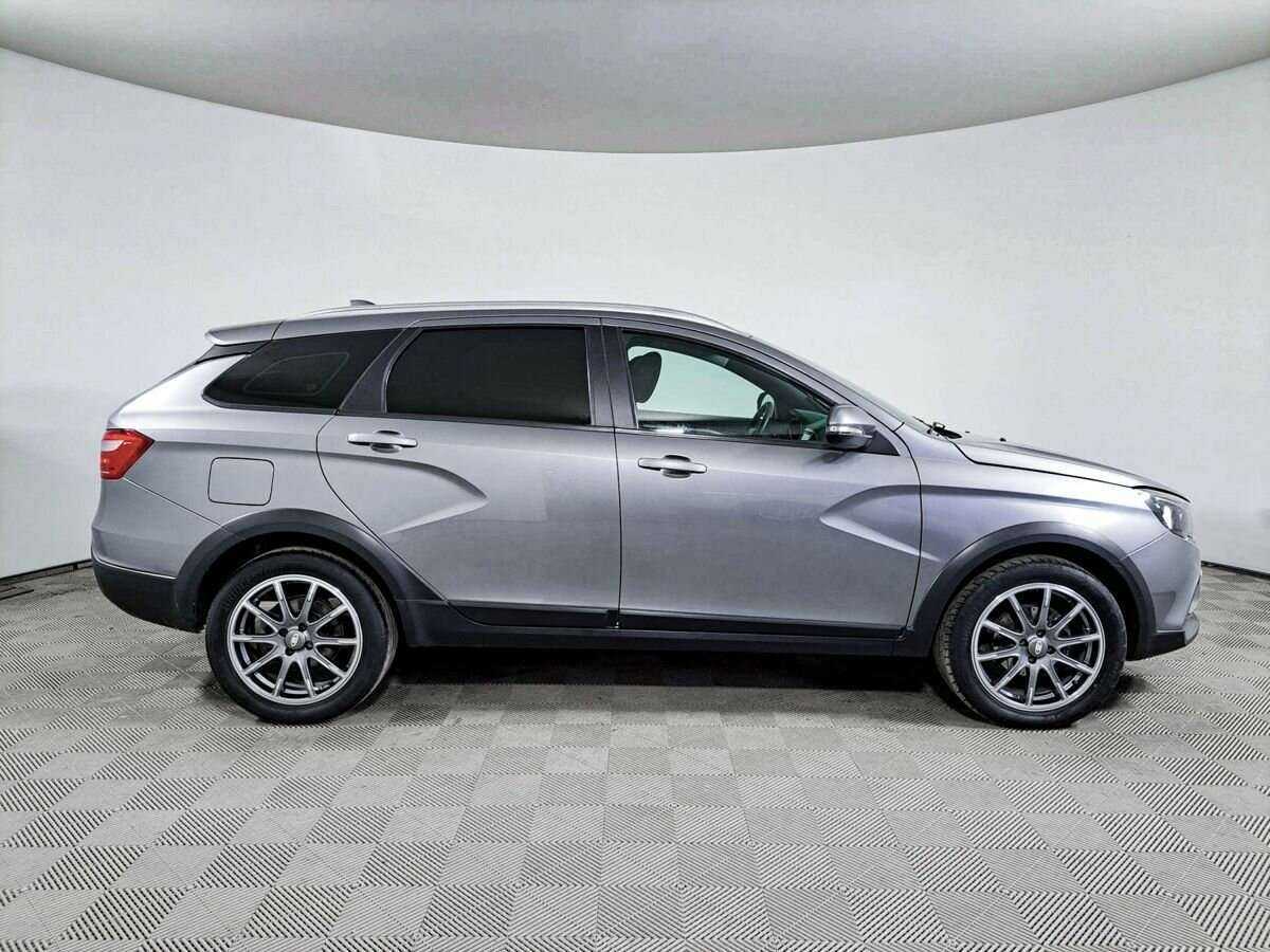 Lada (ВАЗ) Vesta с пробегом — 2019 год. Фото: #3