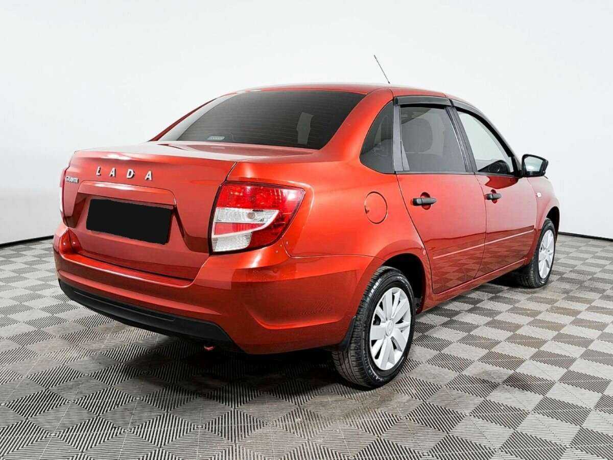 Lada (ВАЗ) Granta с пробегом — 2019 год. Фото: #3