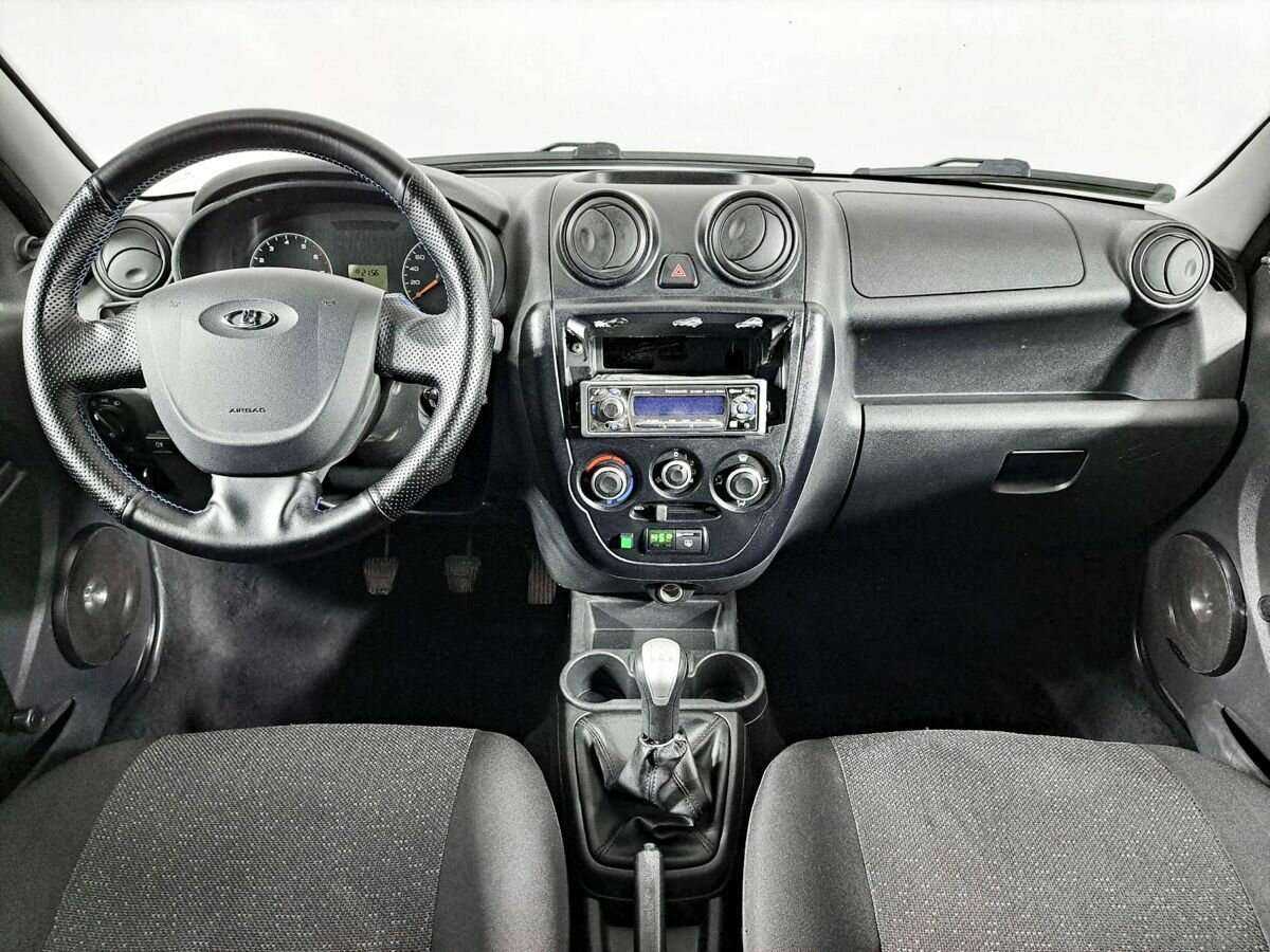 Lada (ВАЗ) Granta с пробегом — 2017 год. Фото: #9