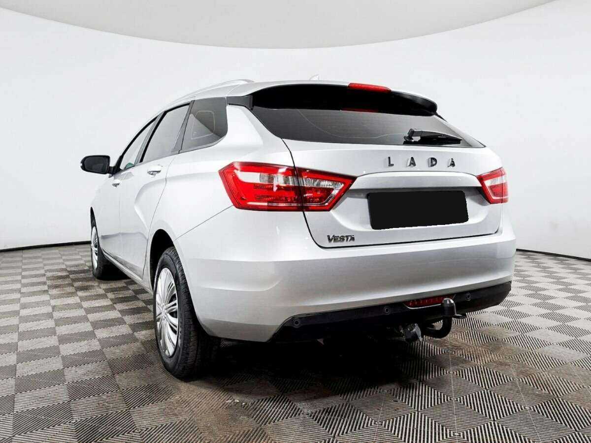 Lada (ВАЗ) Vesta с пробегом — 2020 год. Фото: #6