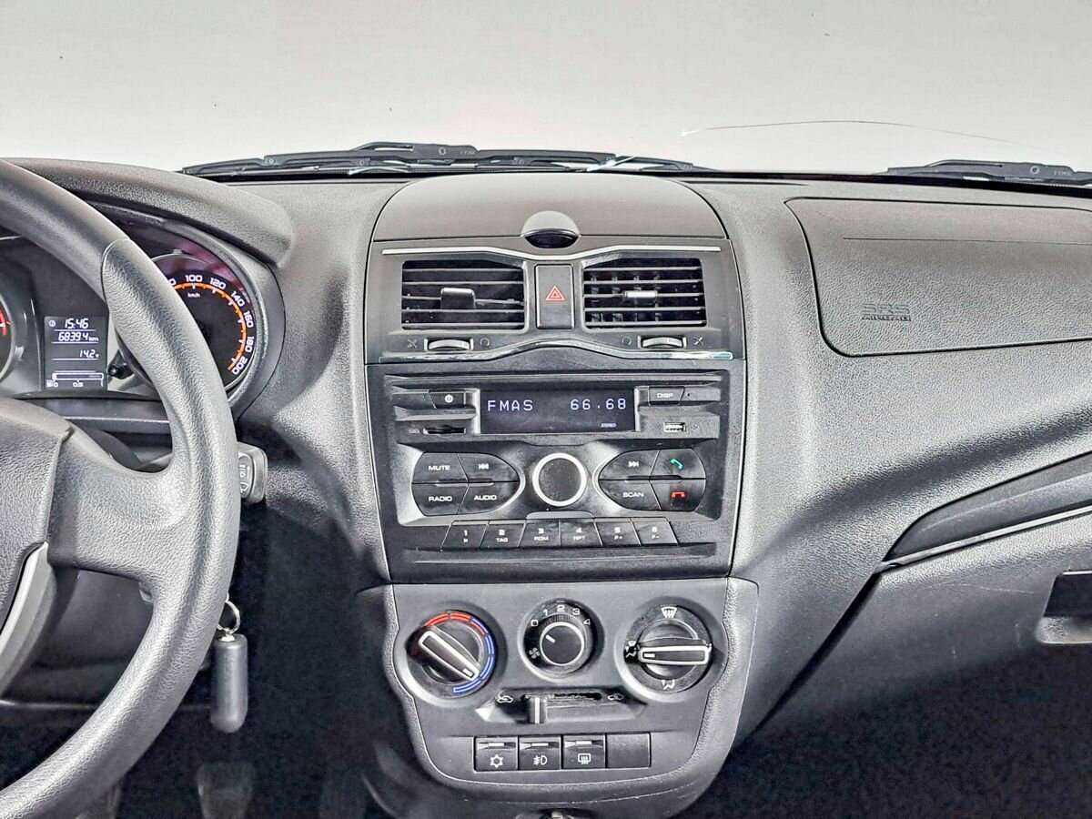 Lada (ВАЗ) Granta с пробегом — 2021 год. Фото: #12