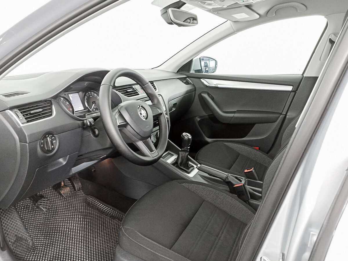 Skoda Octavia с пробегом — 2017 год. Фото: #11