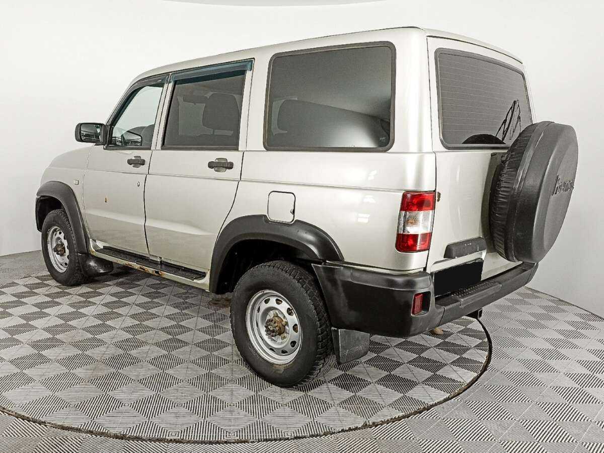 УАЗ Patriot с пробегом — 2014 год. Фото: #5